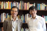Prof Takanori Kitamura (left) visits CW Chu College, greeted by Prof Kenneth Young, College Master